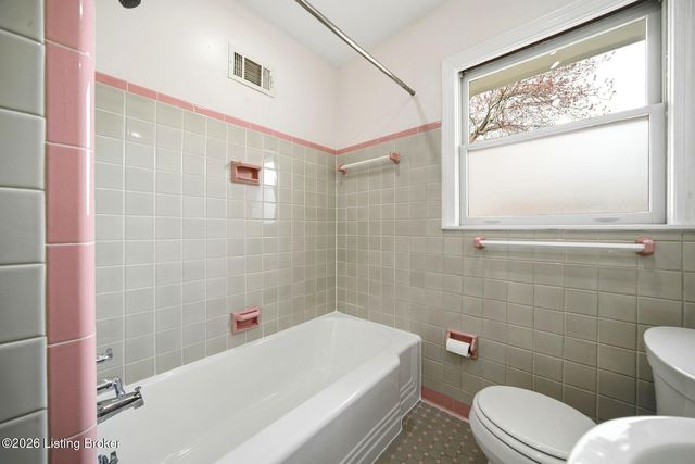 608 Cloverlea Rd, Louisville, KY 40206