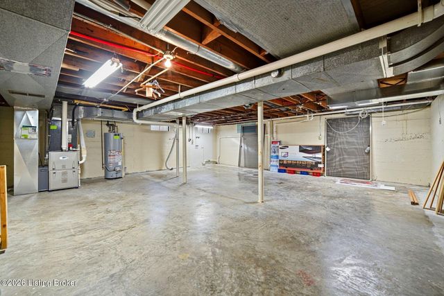 608 Cloverlea Rd, Louisville, KY 40206