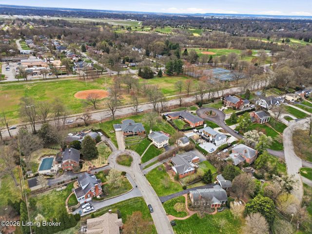 608 Cloverlea Rd, Louisville, KY 40206