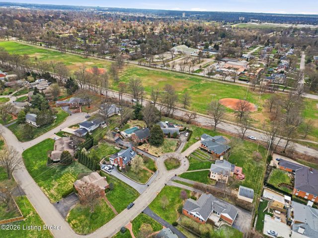 608 Cloverlea Rd, Louisville, KY 40206