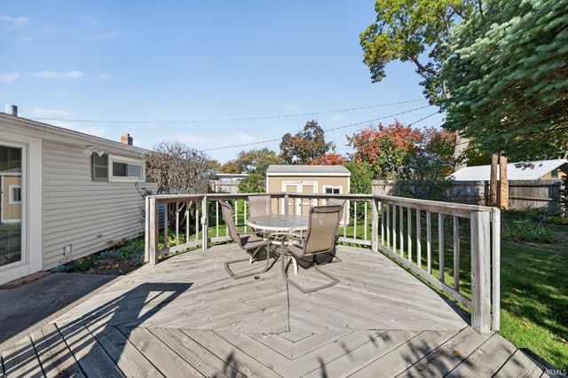 222 N Tuxedo Drive, South Bend, IN 46615