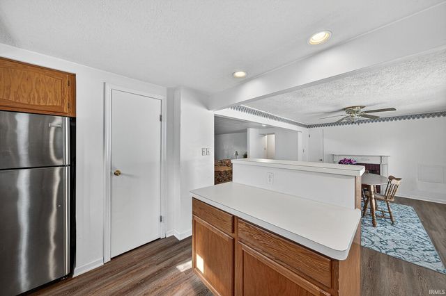 222 N Tuxedo Drive, South Bend, IN 46615