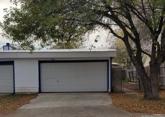 9654 Simplicity, San Antonio, TX 78245