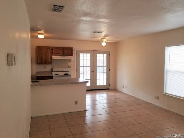 9654 Simplicity, San Antonio, TX 78245