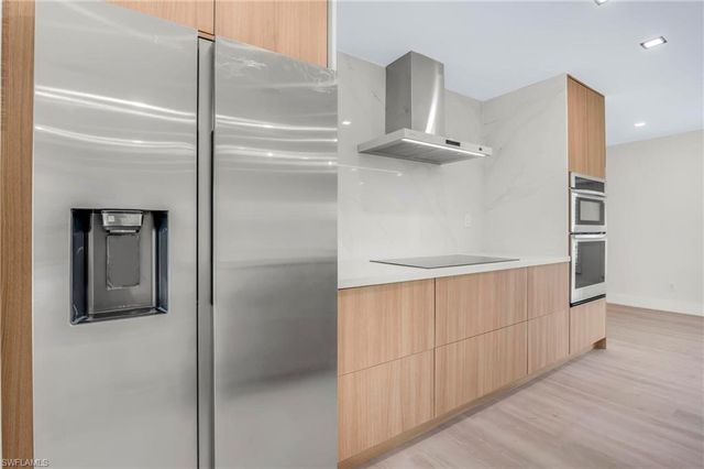 105 Sinclair ST SE, Port Charlotte, FL 33952