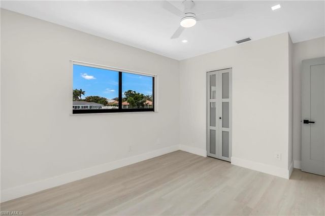 105 Sinclair ST SE, Port Charlotte, FL 33952