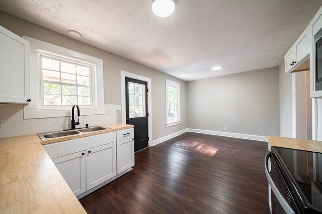 1054 Lawyers Lane, Columbus, GA 31906