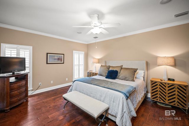 11 Lakeside Drive, Gulf Shores, AL 36542