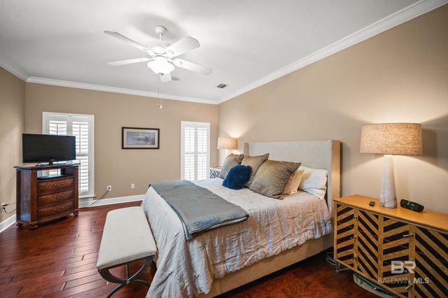 11 Lakeside Drive, Gulf Shores, AL 36542