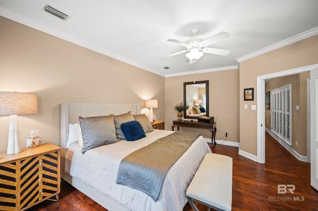 11 Lakeside Drive, Gulf Shores, AL 36542