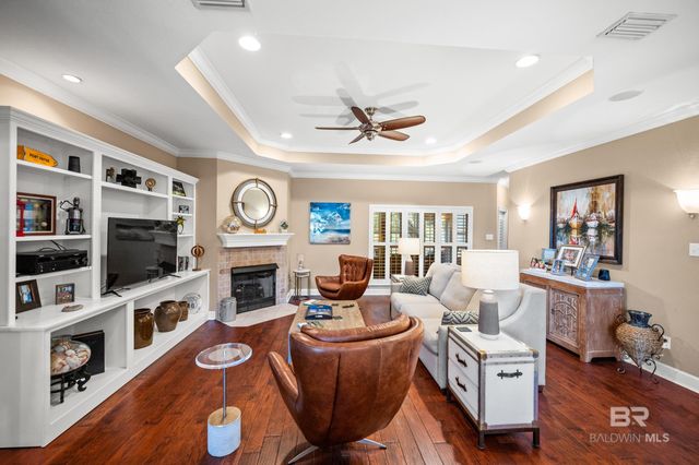 11 Lakeside Drive, Gulf Shores, AL 36542