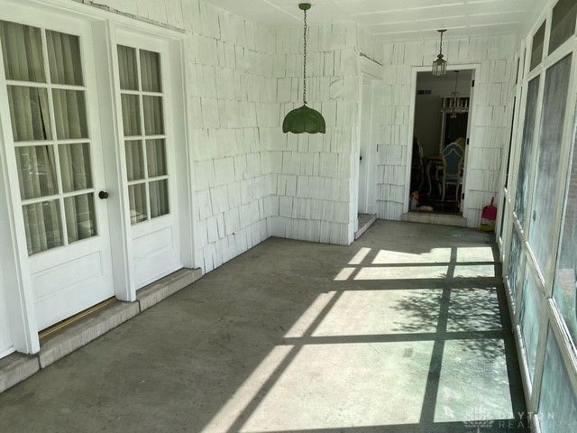 221 Grandon Road, Oakwood, OH 45419
