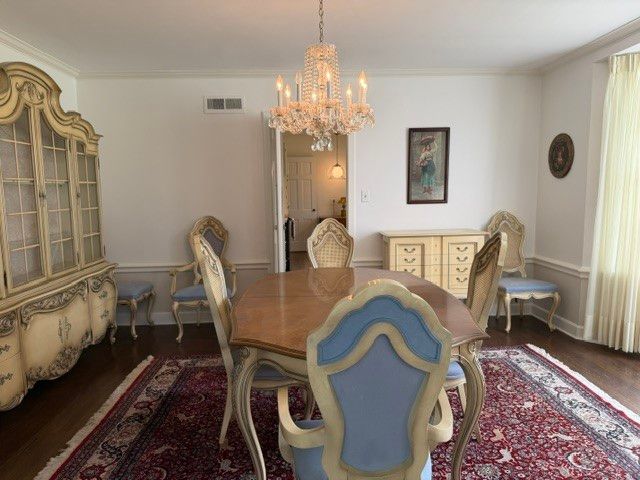 221 Grandon Road, Oakwood, OH 45419