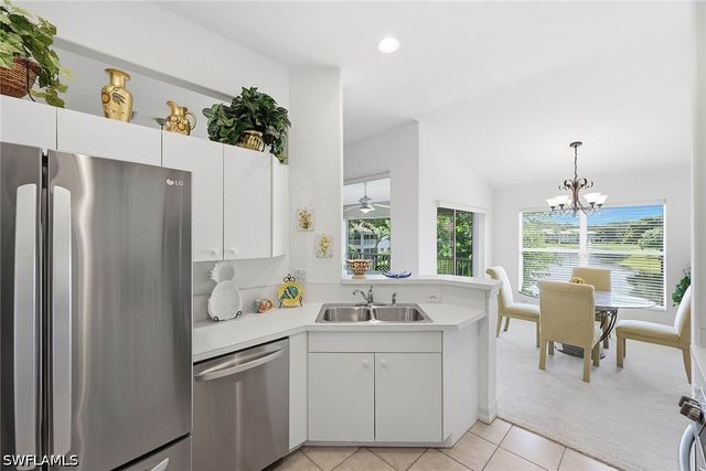 866 Carrick Bend CIR 202, Naples, FL 34110