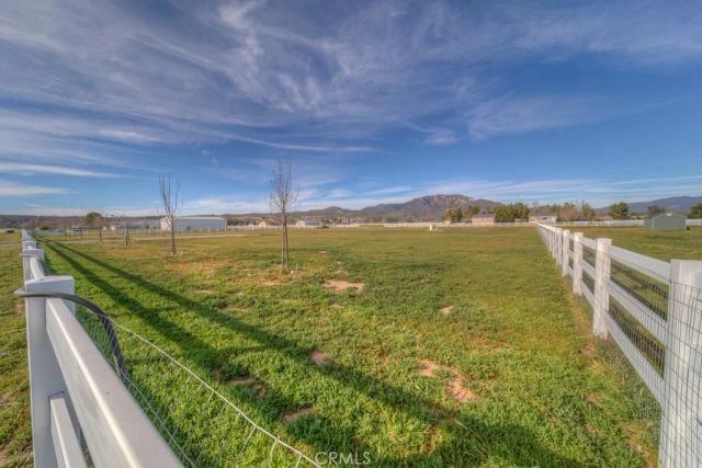 330 Sky Harbor, Aguanga, CA 92536