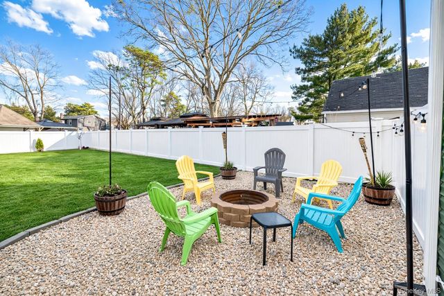 67 Sheldon Street, Central Islip, NY 11722