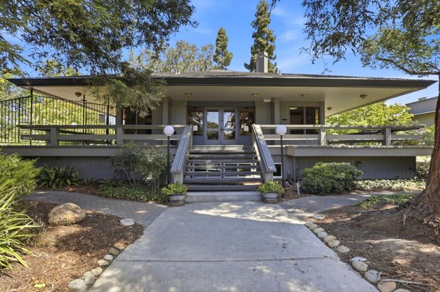 151 Buckingham Drive 205, Santa Clara, CA 95051
