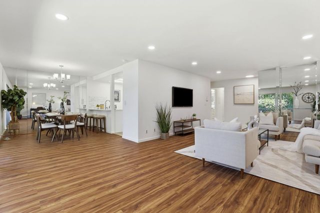 151 Buckingham Drive 205, Santa Clara, CA 95051