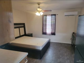 1012 N Glasscock Road B, Mission, TX 78572