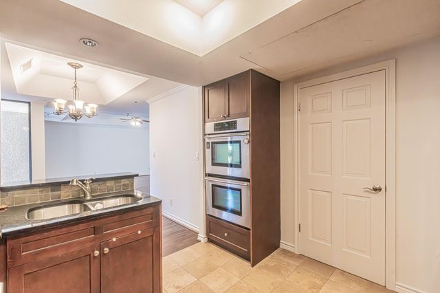 5909 Luther Lane 1502, Dallas, TX 75225