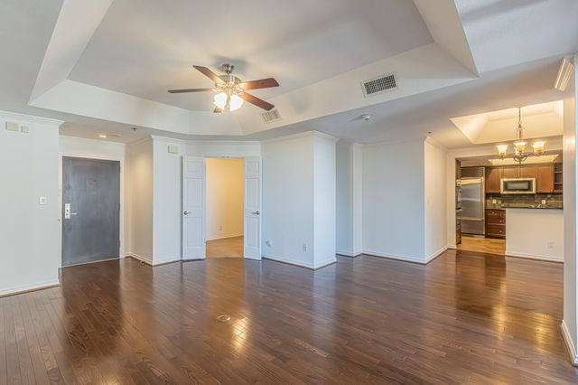 5909 Luther Lane 1502, Dallas, TX 75225