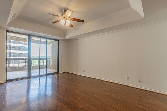 5909 Luther Lane 1502, Dallas, TX 75225