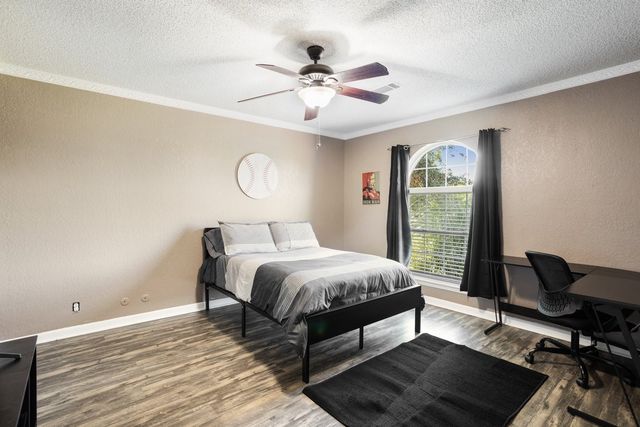 3601 Holly Street, Denison, TX 75020