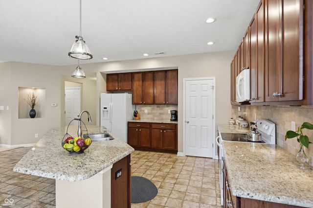 563 Flint Boulevard, Fortville, IN 46040
