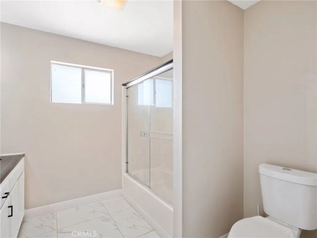 8998 8th Avenue, Hesperia, CA 92345