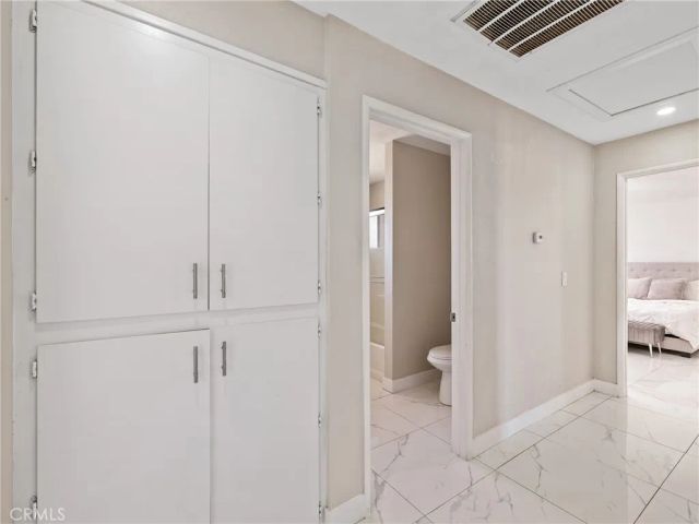 8998 8th Avenue, Hesperia, CA 92345