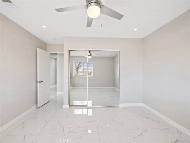 8998 8th Avenue, Hesperia, CA 92345