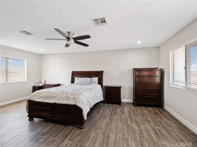 8998 8th Avenue, Hesperia, CA 92345