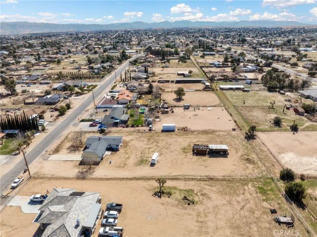 8998 8th Avenue, Hesperia, CA 92345