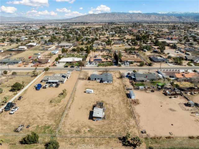 8998 8th Avenue, Hesperia, CA 92345