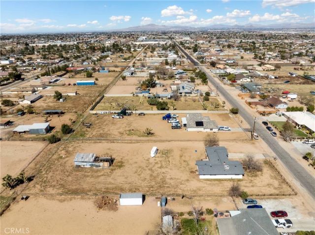 8998 8th Avenue, Hesperia, CA 92345