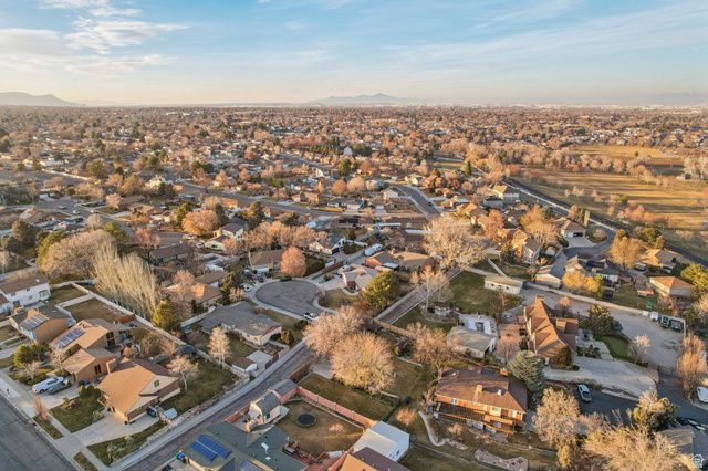 2964 W CONTINENTAL CIR, Taylorsville, UT 84129