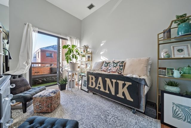 11 Margin Street 6, Lynn, MA 01904