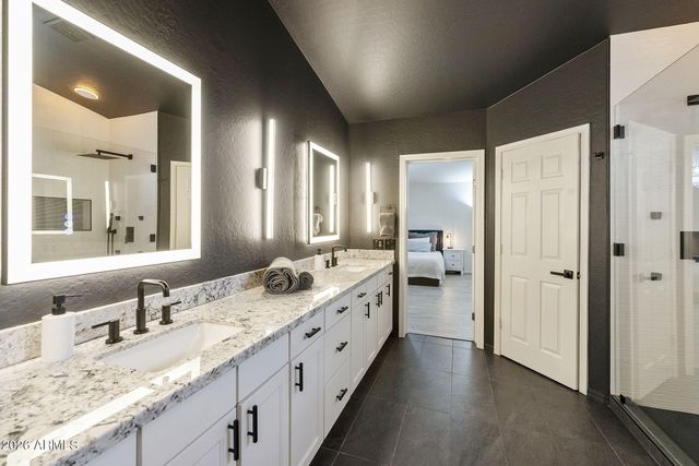 13660 W MONTE VISTA Road, Goodyear, AZ 85395