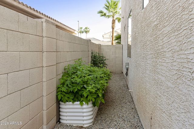 13660 W MONTE VISTA Road, Goodyear, AZ 85395