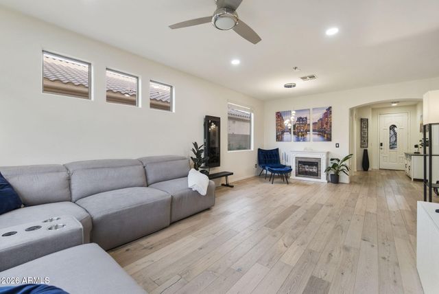 13660 W MONTE VISTA Road, Goodyear, AZ 85395