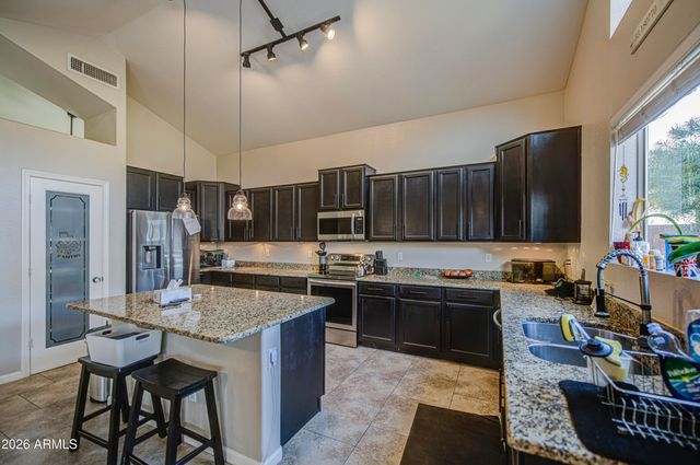 3466 W MINERAL BUTTE Drive, San Tan Valley, AZ 85144