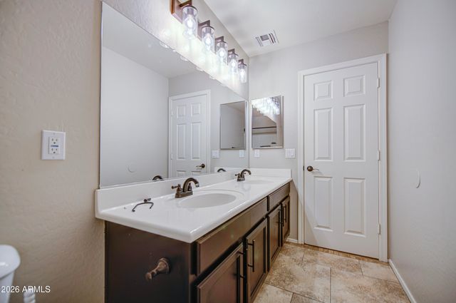 3466 W MINERAL BUTTE Drive, San Tan Valley, AZ 85144