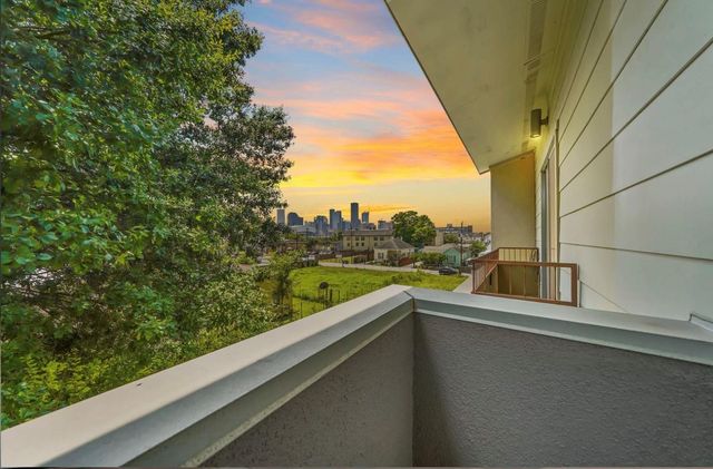 318 Mcalpine Street, Houston, TX 77003