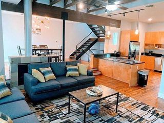 318 Mcalpine Street, Houston, TX 77003