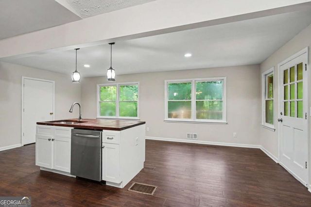 104 Chip Place, Stockbridge, GA 30281