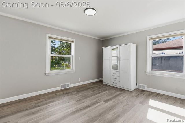 8710 32 Mile Road, Washington, MI 48095