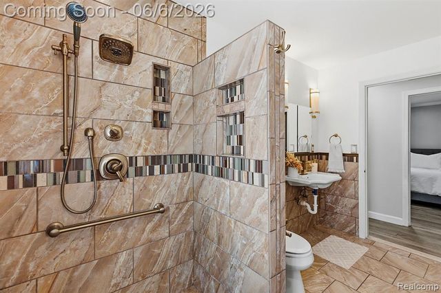 8710 32 Mile Road, Washington, MI 48095