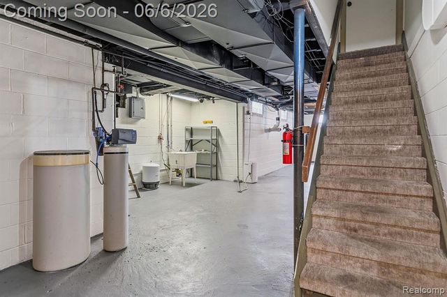 8710 32 Mile Road, Washington, MI 48095