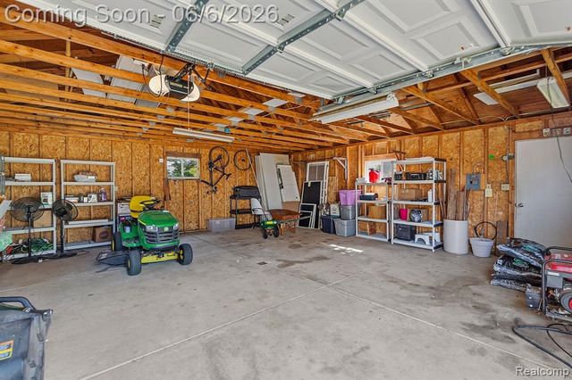 8710 32 Mile Road, Washington, MI 48095