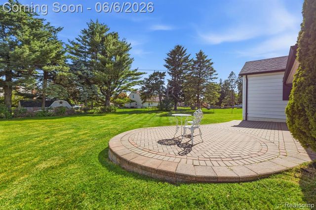 8710 32 Mile Road, Washington, MI 48095